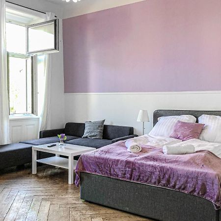 Commodious 2Br Apt. Near Akh-Perfect For Groups Viyana Dış mekan fotoğraf